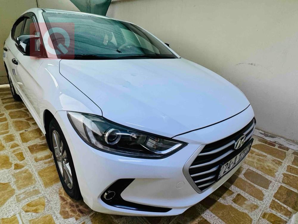 هيونداي النترا